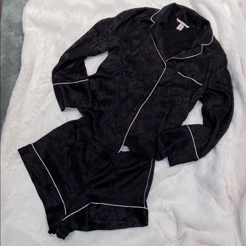 Victoria’s Secret sleep set pajamas
